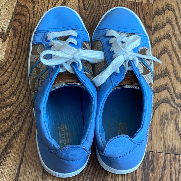 Coach Alivia sneakers, size 7.5. Excellent condition. Classic coach pattern - Picture 4 of 16